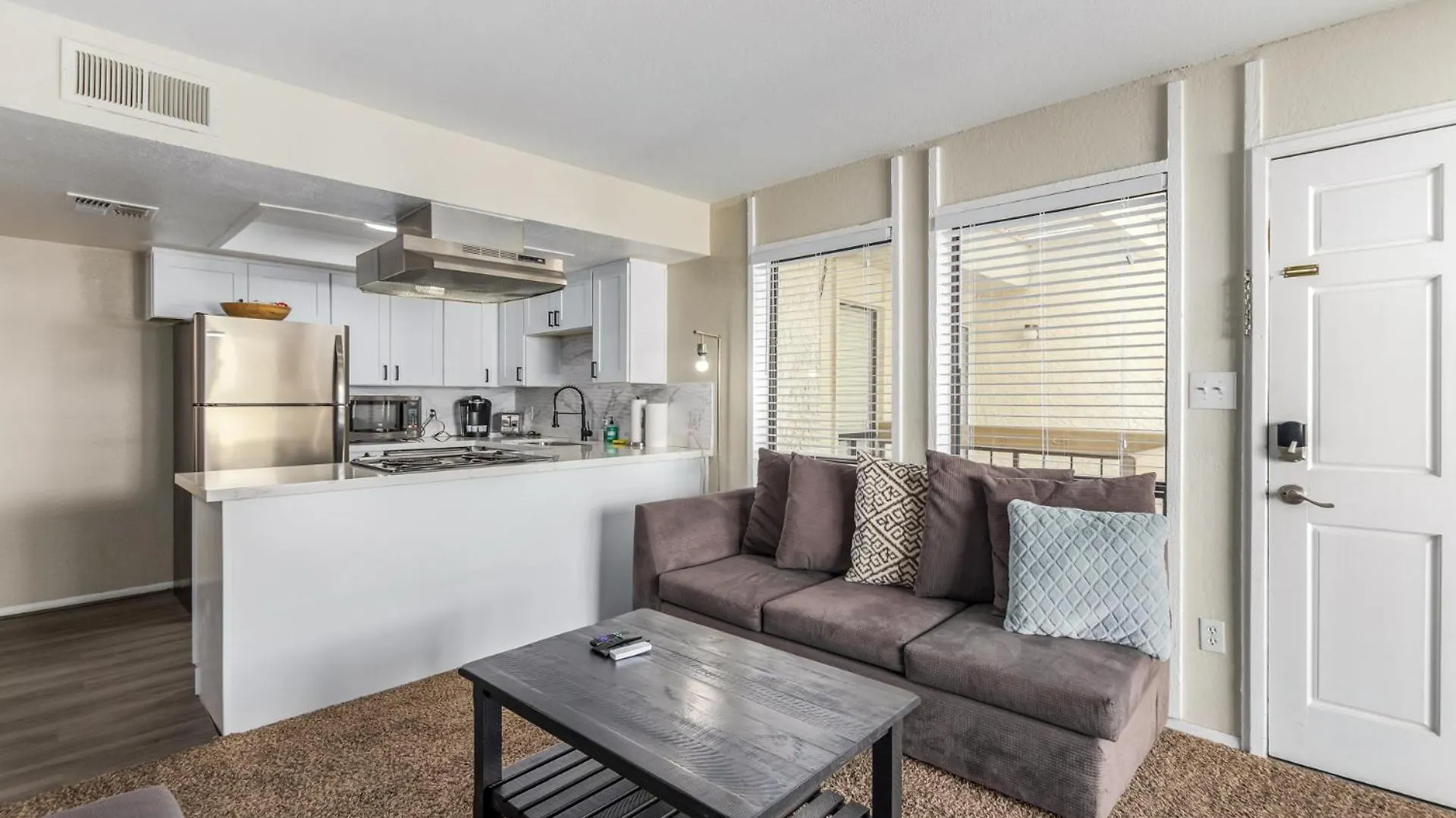 Greenbelt Condo-Patiopooltennisold Town 5Min Scottsdale 0*,